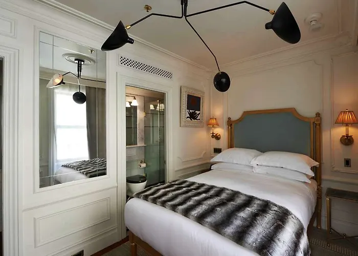 Top Hotels in New York for Memorable Stay