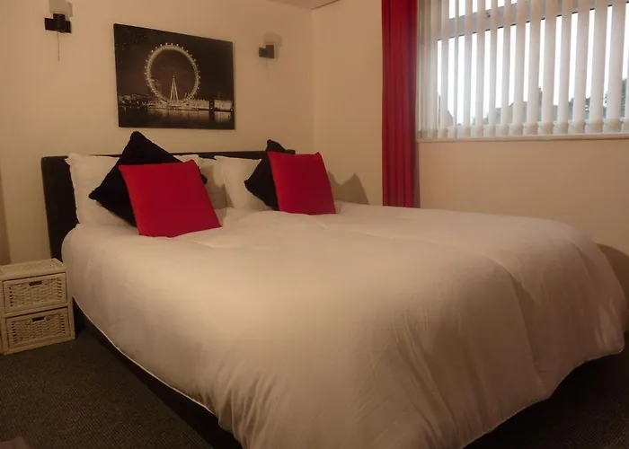 Explore the Best Affordable Accommodations in Ellesmere Port